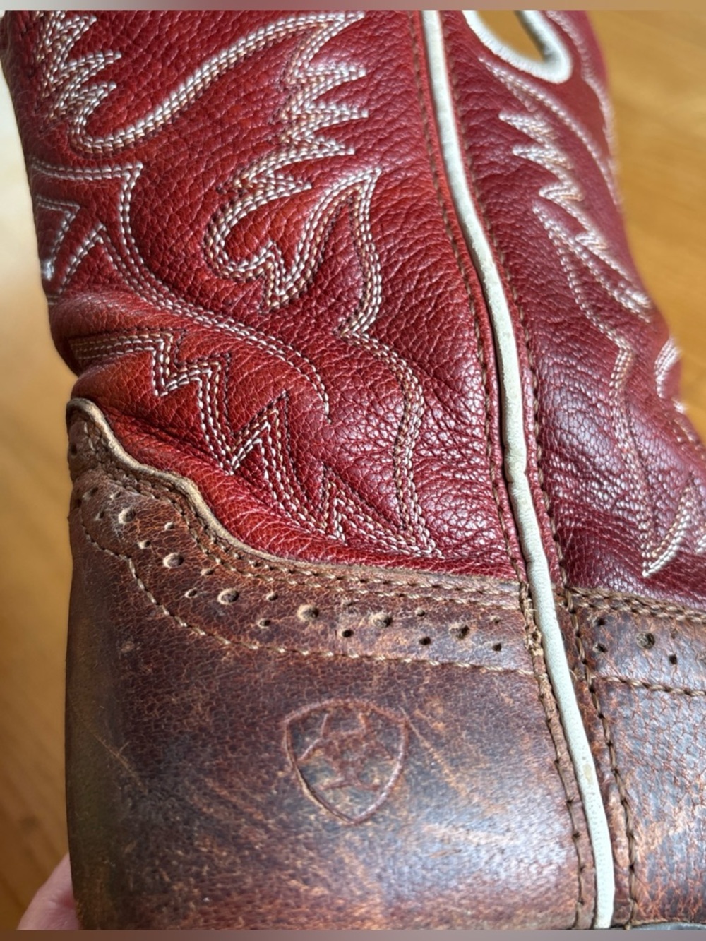 Ariat Heritage Roughstock Leather Boots Kids Sz 13 Western Tan Cherry Square Toe - Picture 3 of 11